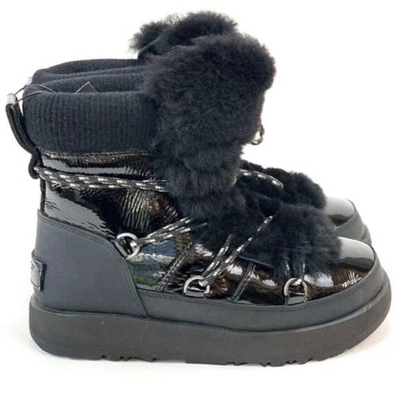Ugg Highland waterproof boot sz 8.5 - Picture 1 of 5